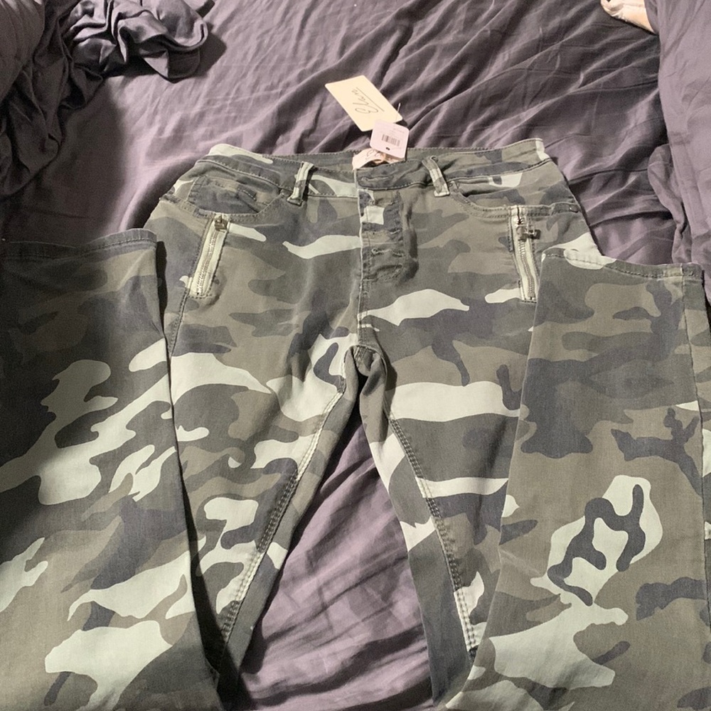 Camo pants